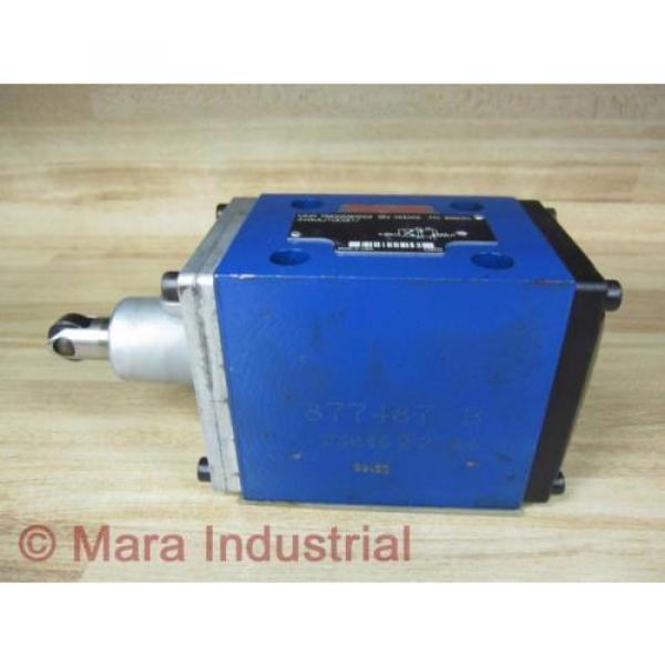 Rexroth India Egypt Bosch R900590253 Valve 4WMU10D31/ - New No Box #4 image